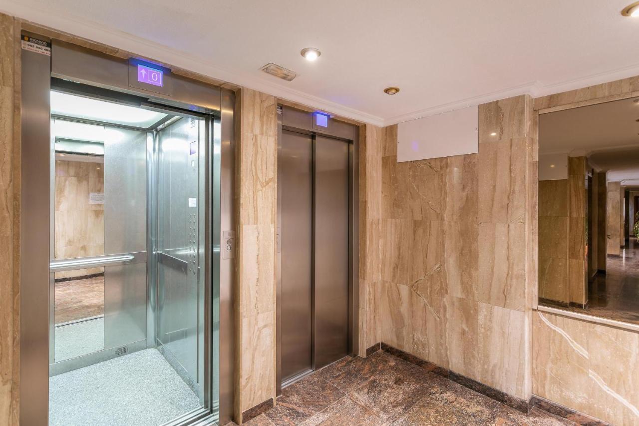 Ferienwohnung Aparmento Eolo Benidorm Exterior foto